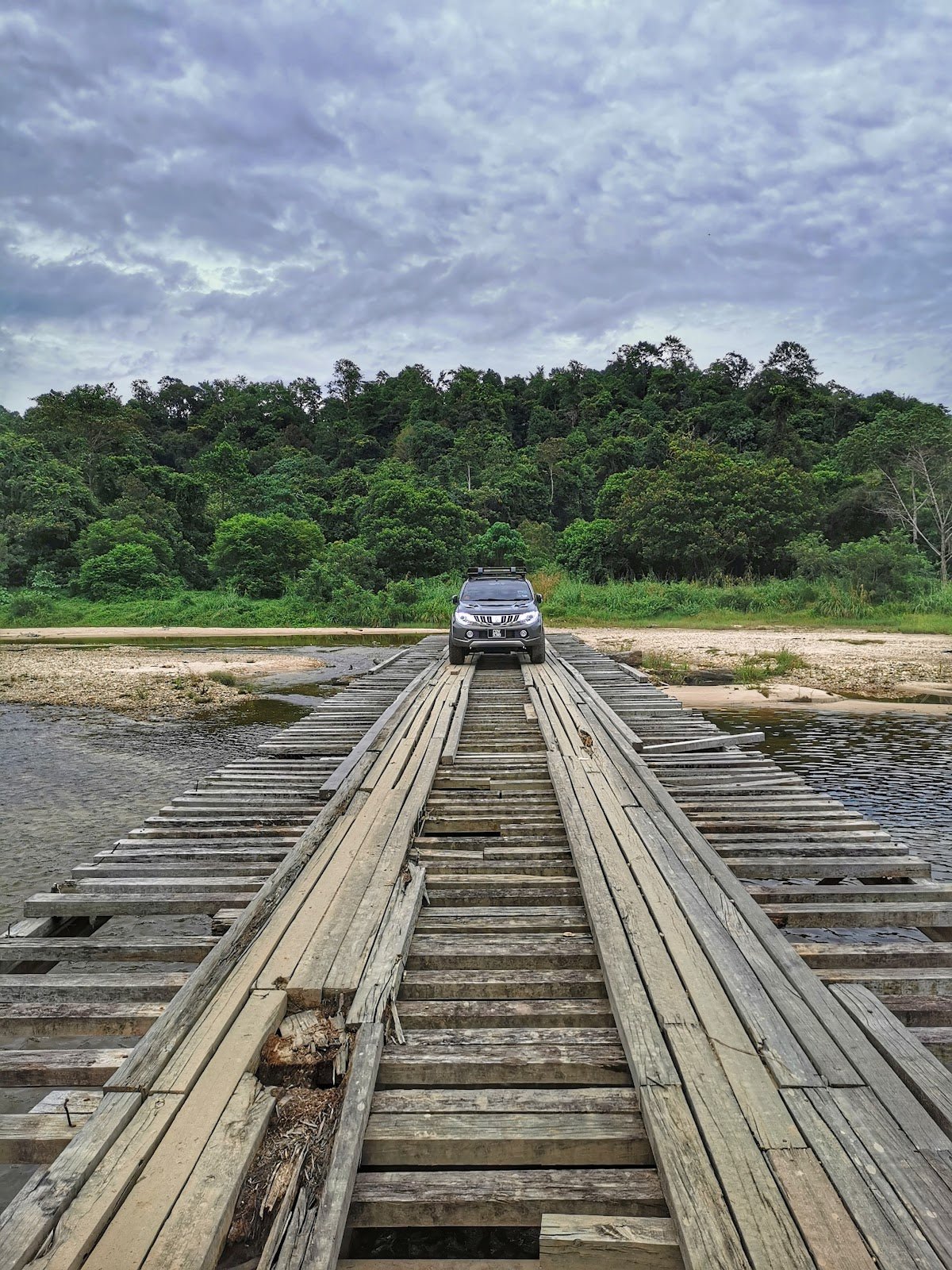 Campsite Ride & Camp Kelemin — Crystal Clear River, But Go Before It's Gone - TAHAN Outdoor