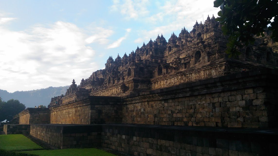 Candi Borobudur - A Backpackers Guide - TAHAN Outdoor