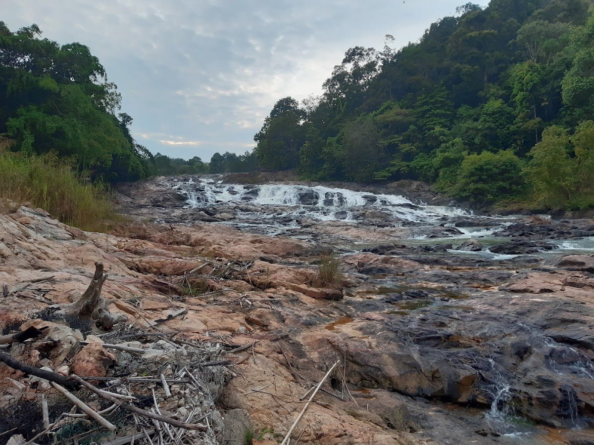 Lata Rek, Kelantan: The Complete Waterfall Guide (2026) - TAHAN Outdoor