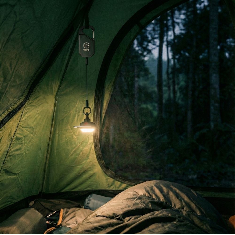 TAHAN ProTract Carabiner