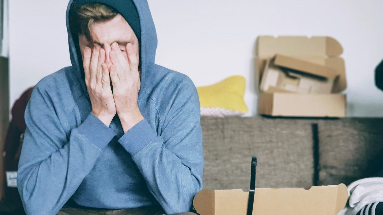 7 Types of Annoying Hikers you Meet On the Trails3 - TAHAN Outdoor