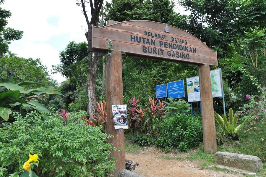 Hiking in Selangor: Every Legal Trail, Permit & Malim Gunung Rule (2026) - TAHAN Outdoor