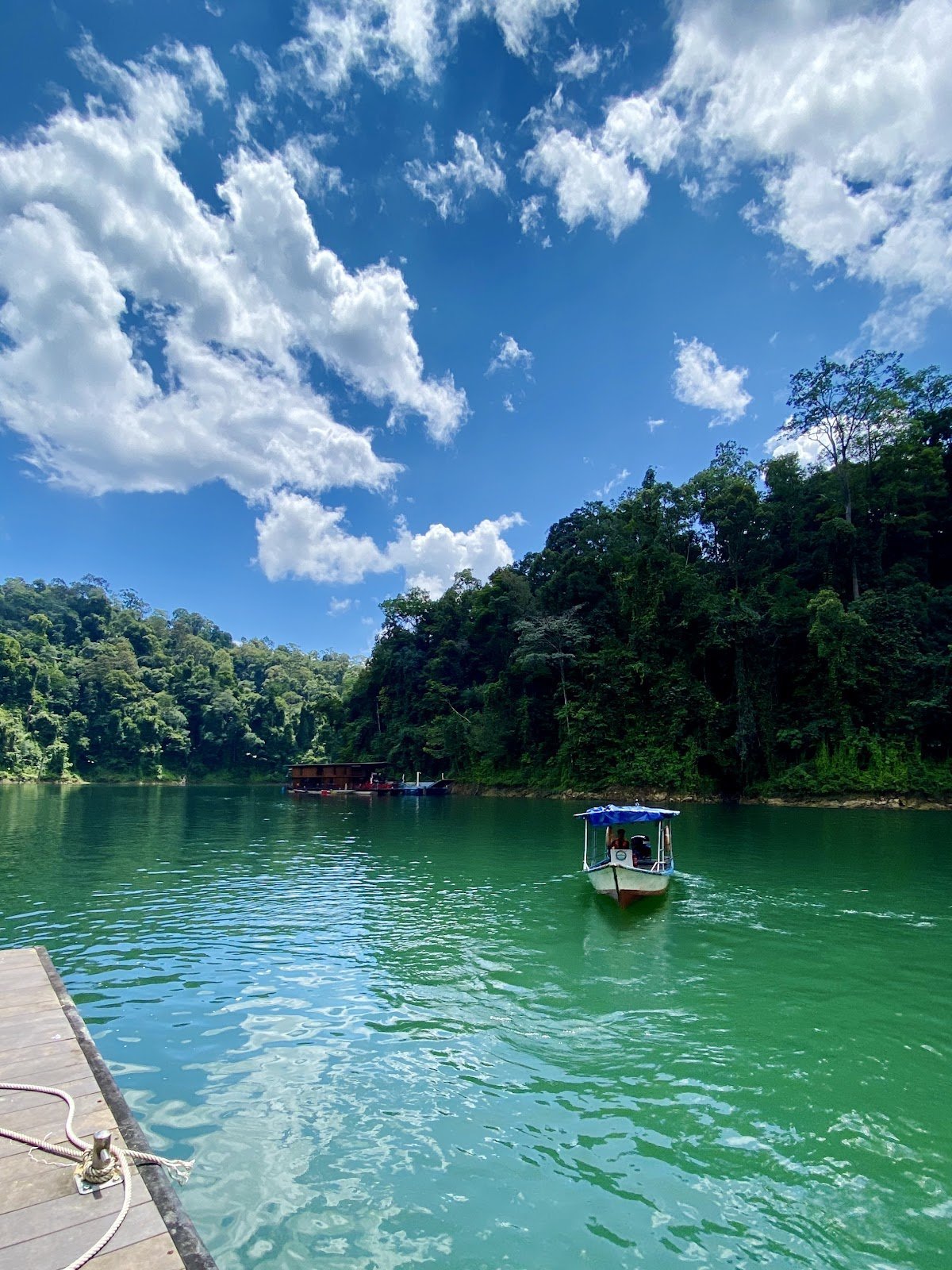 Tasik Kenyir: The Complete Outdoor Guide (2026) - TAHAN Outdoor
