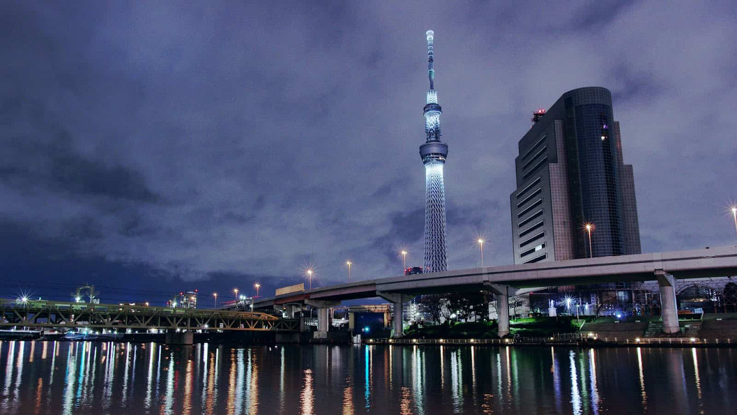 tokyo-sky-tree - TAHAN Outdoor