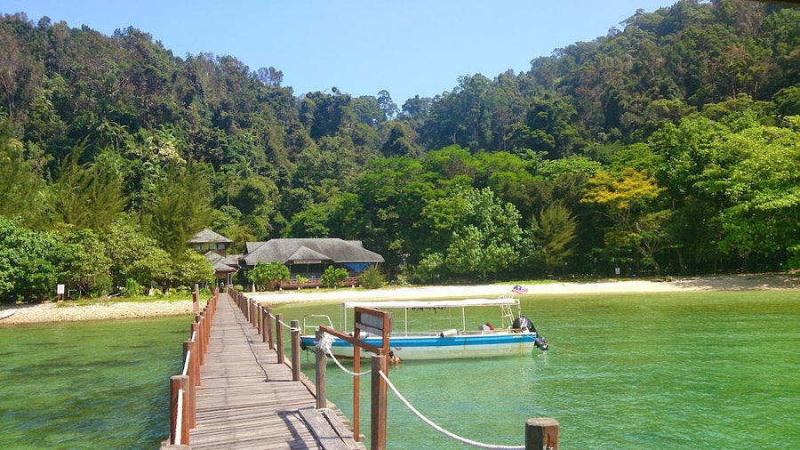 Tunku Abdul Rahman Marine Park — Island Camping or Tourist Madness? - TAHAN Outdoor