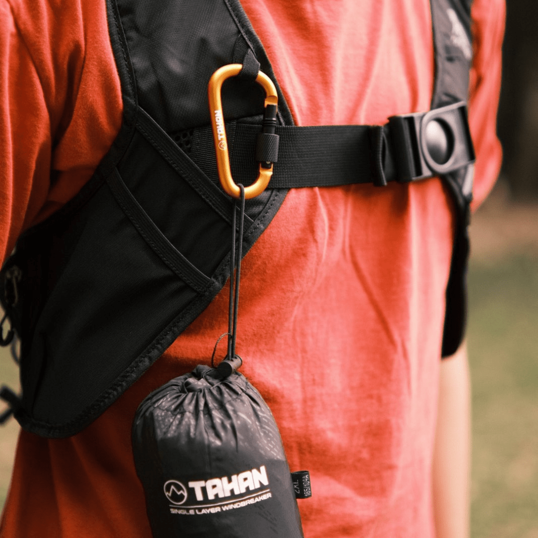 TAHAN Screwlock Carabiner [Pack of 6] - TAHAN Worldwide - SCCAR6PCSBK