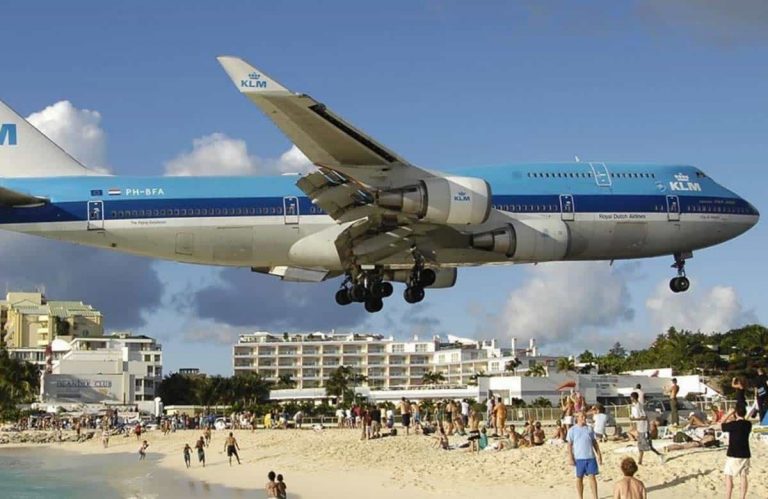 airports, unique airports, ptt outdoor