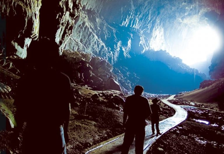 5 Hidden Caving Spots in Malaysia | TAHAN 5 Hidden Caving Spots in Malaysia