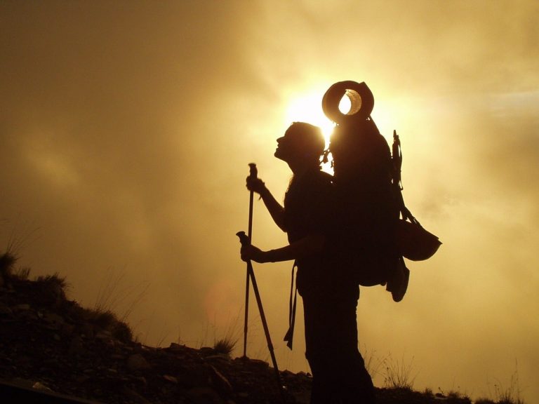 How to Identify and Treat Altitude Sickness