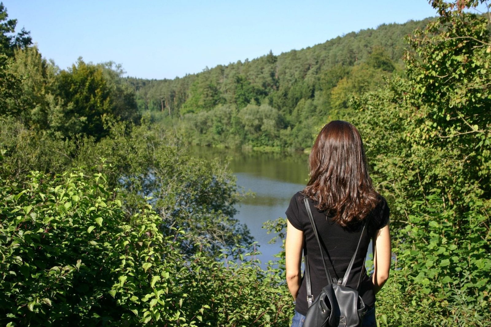 What You Should and Should Not Do During Hiking, TAHAN, woman 1675167 1920,
