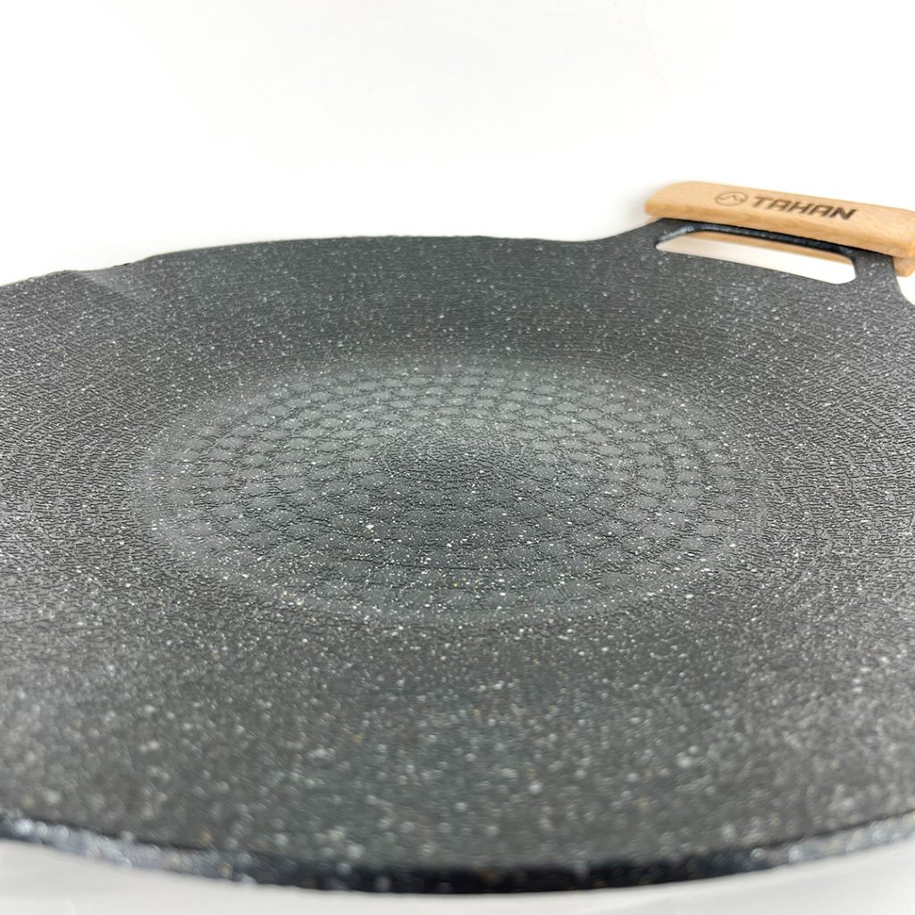 TAHAN 36cm Grill Pan | TAHAN TAHAN 36cm Grill Pan, TAHAN, tahan grill pan close up 2 1,